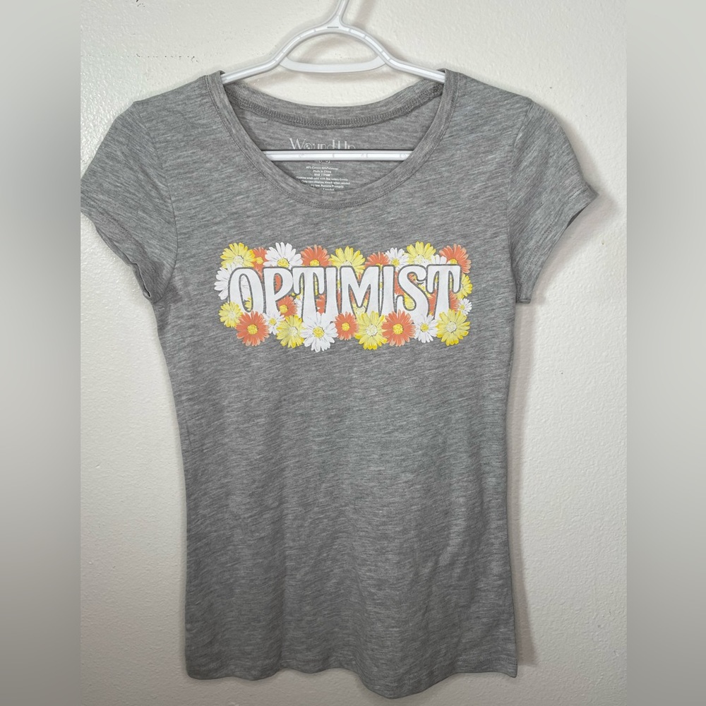 Optimist gray woman’s T-shirt